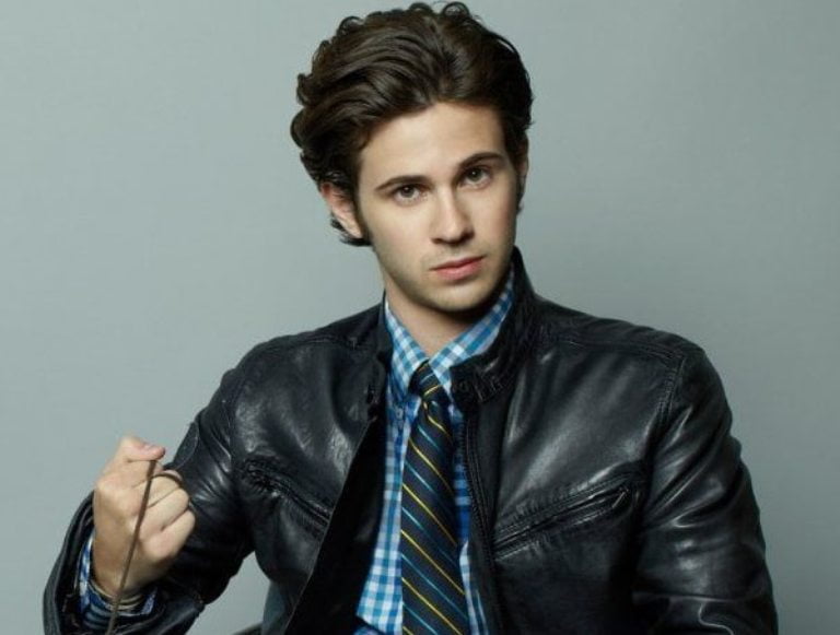 Is Connor Paolo Gay Or Does He Have A Girlfriend? Height, Bio