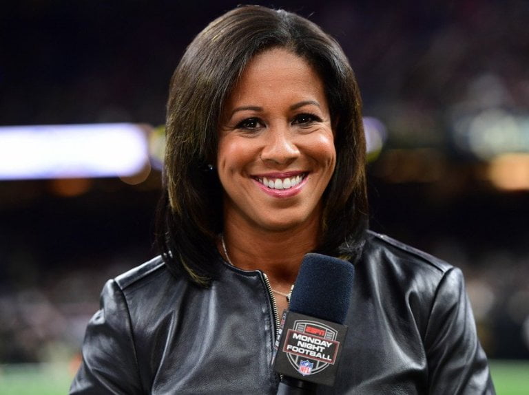 Lisa Salters Bio: Does She Have A Husband? Body Measurements, Gay
