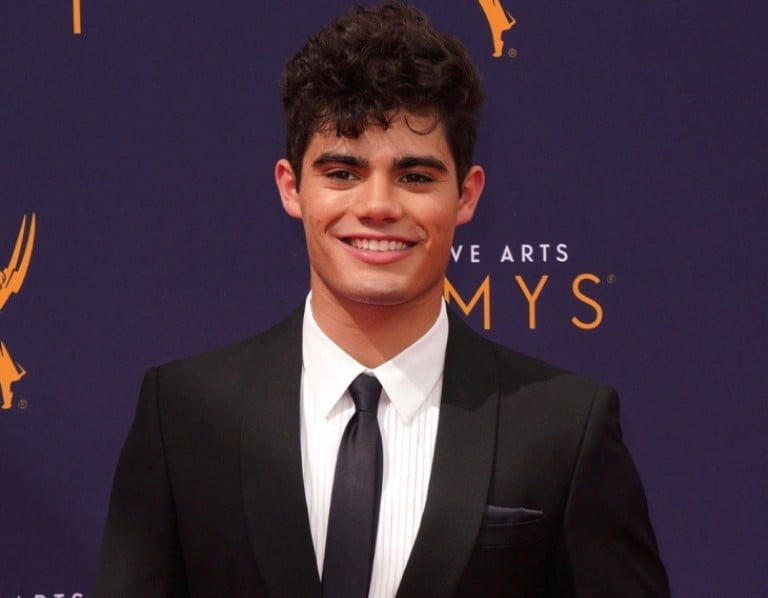 Emery Kelly Biography, Age, Height, Net Worth, Girlfriend and Affairs