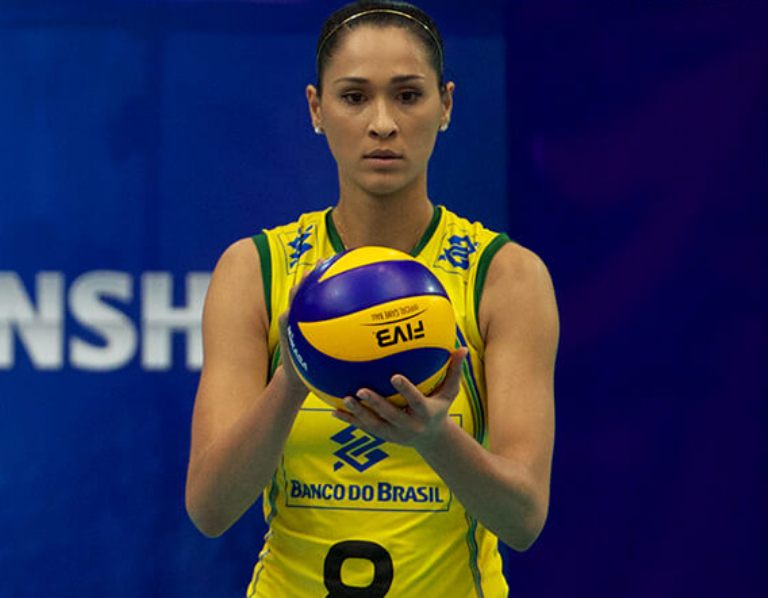 Who Is Jaqueline Carvalho, The Beautiful Brazilian Volleyball Player?