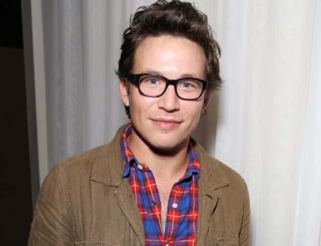 Jonathan Taylor Thomas Married, Wife, Height, Is He Gay? Where Is He Today?