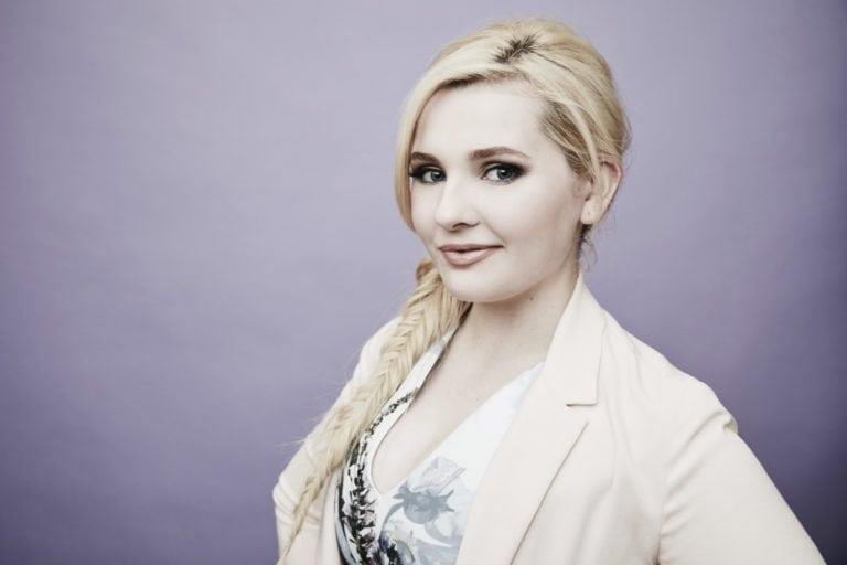 Abigail Breslin Biography, Height, Weight, Body Measurements, Net Worth