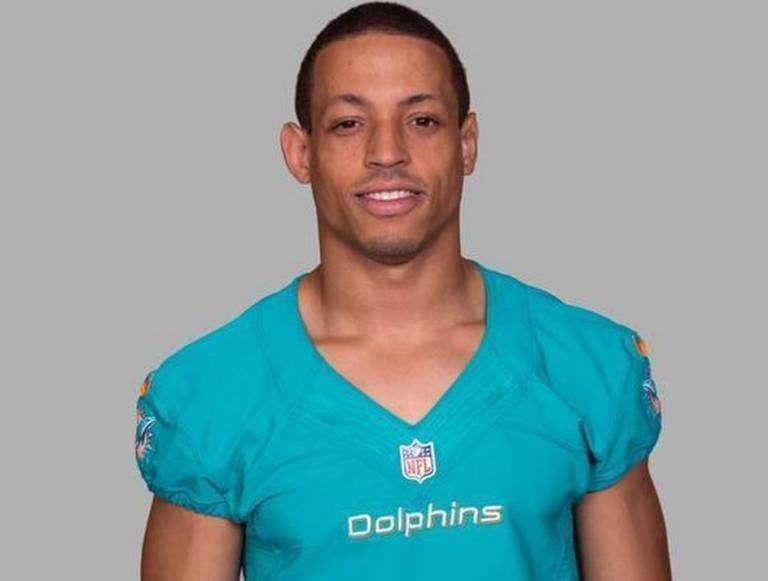 Brent Grimes Wife, Net Worth, Height, Weight, Body Measurements