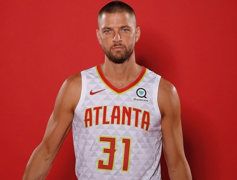 Chandler Parsons Dating, Girlfriend, Wife, Gay, Height, Weight, Age