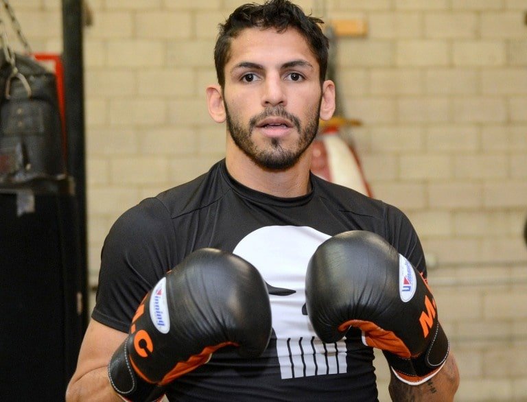 Jorge Linares Wife, Height, Weight, Body Measurements, Biography