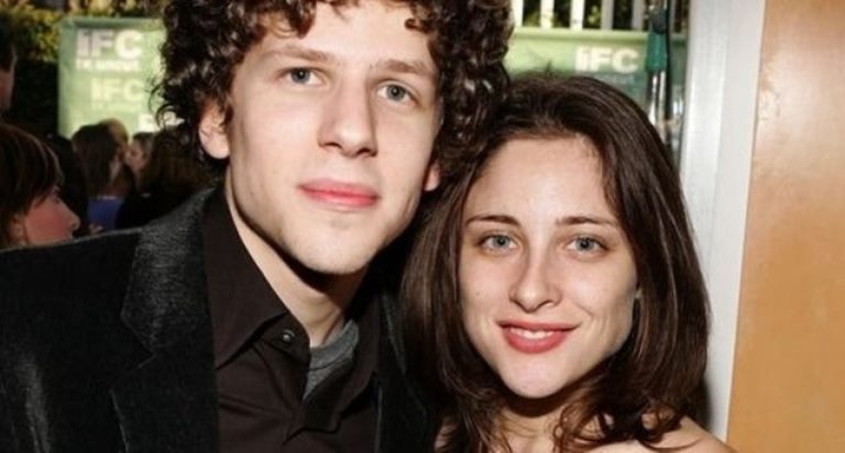 Anna Strout – Bio, Family, Facts About Jesse Eisenberg’s Wife