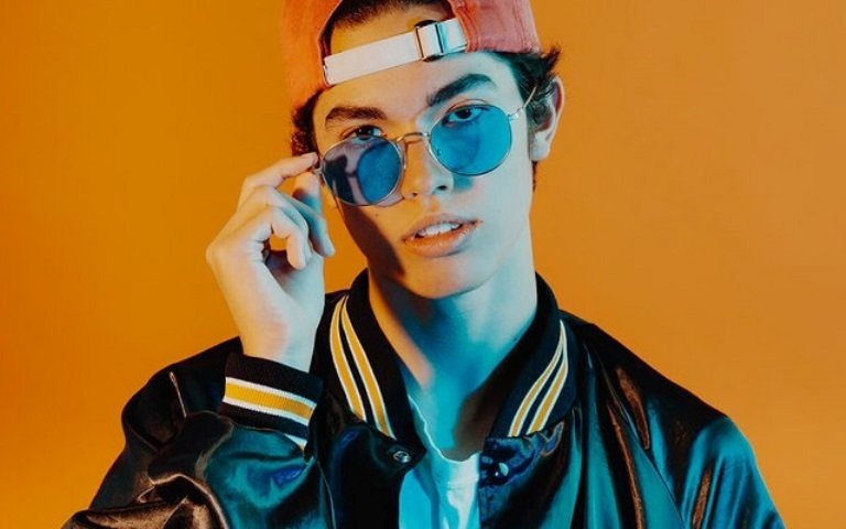 Conan Gray – Bio, Family, Facts About The Famous YouTuber and Vlogger